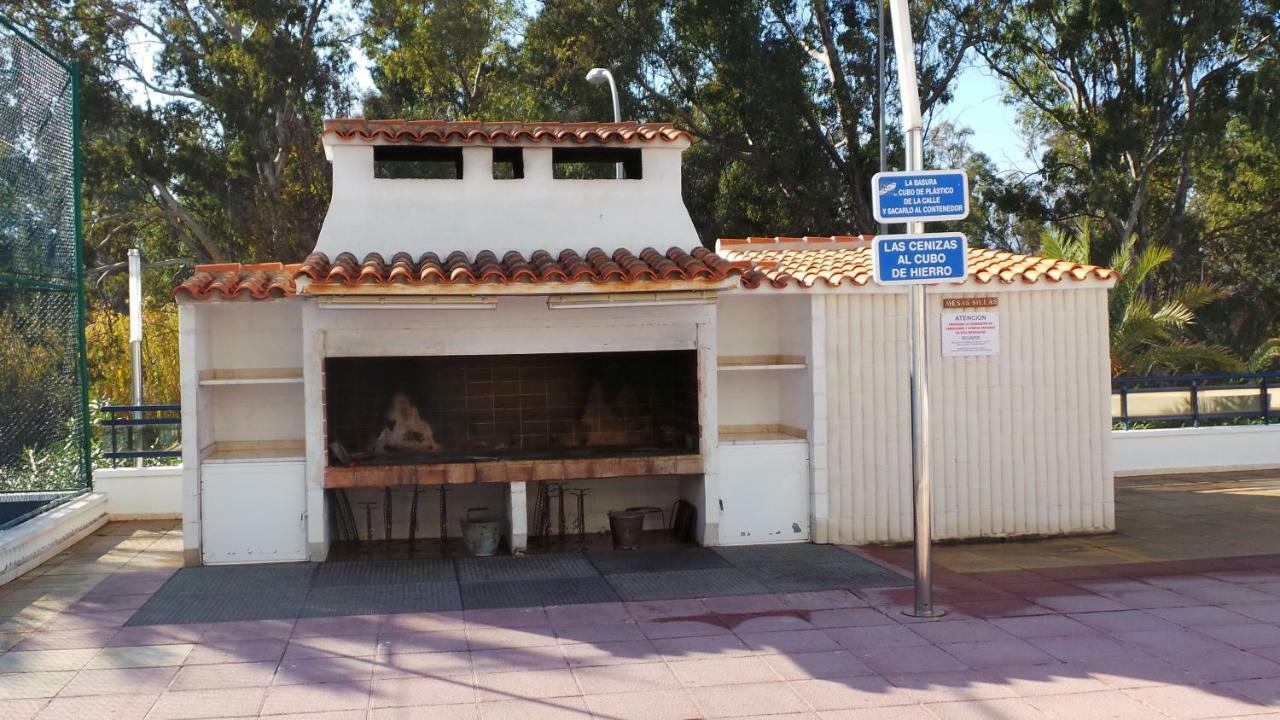 Apartamento El Eden Playa De Gandia Buitenkant foto